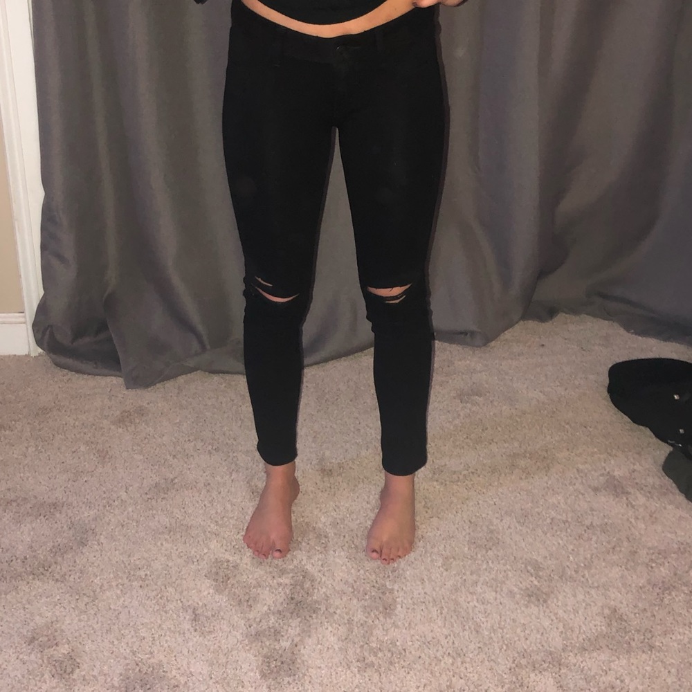 American Eagle black ripped skinny jeans